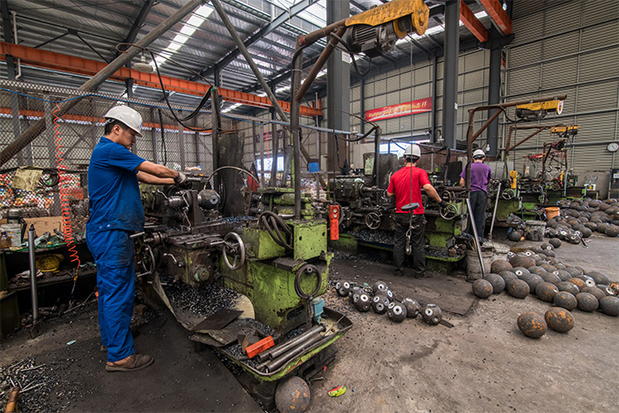 双辽网架配件车间